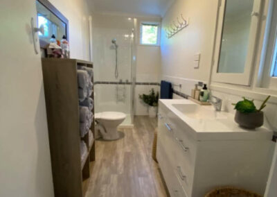 Nonnas Cottage _ Bathroom 2